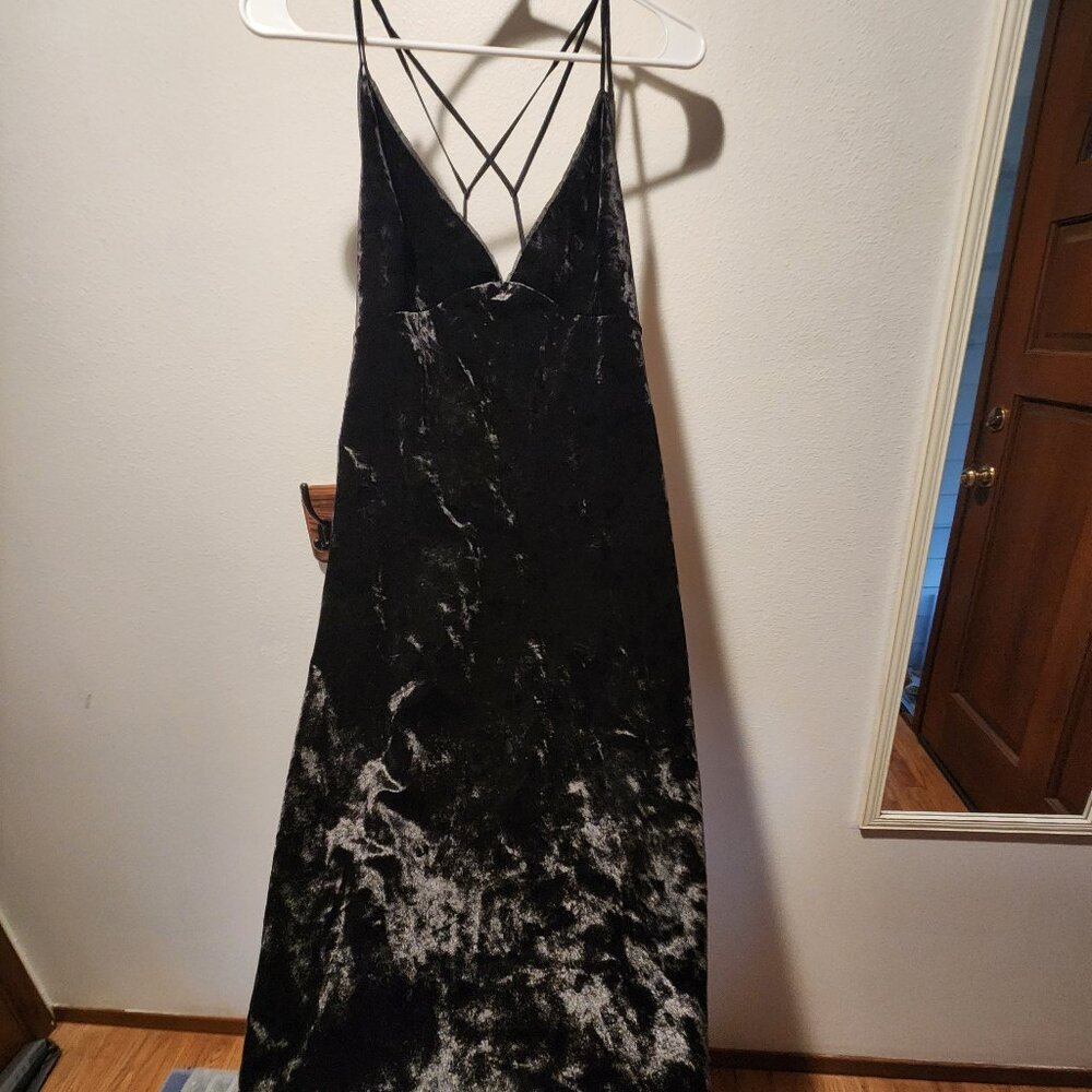 Crushed Velour Strappy Pencil Dress, M